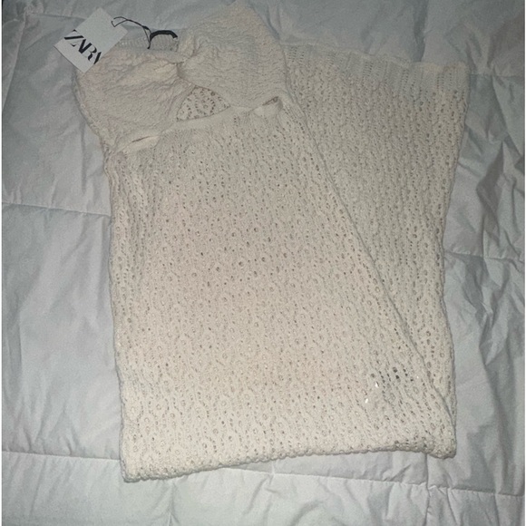 NWT ZARA CUT OUT POINTELLE KNIT DRESS - Picture 2 of 3